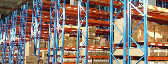 索尔仓储设备有限公司是天津货架行业为专业的货架厂之一,索尔货架是集生产研发和销售仓储货架的货架厂,货架种类齐全,十一年货架研发经验,是供应天津货架批发市场的生产厂家